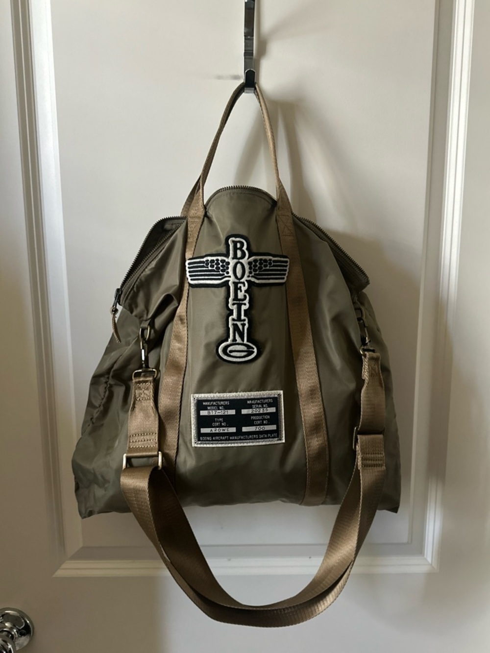 Red Canoe Boeing Totem Helmet Bag WWII Vintage Aviation Designs Men Olive Green